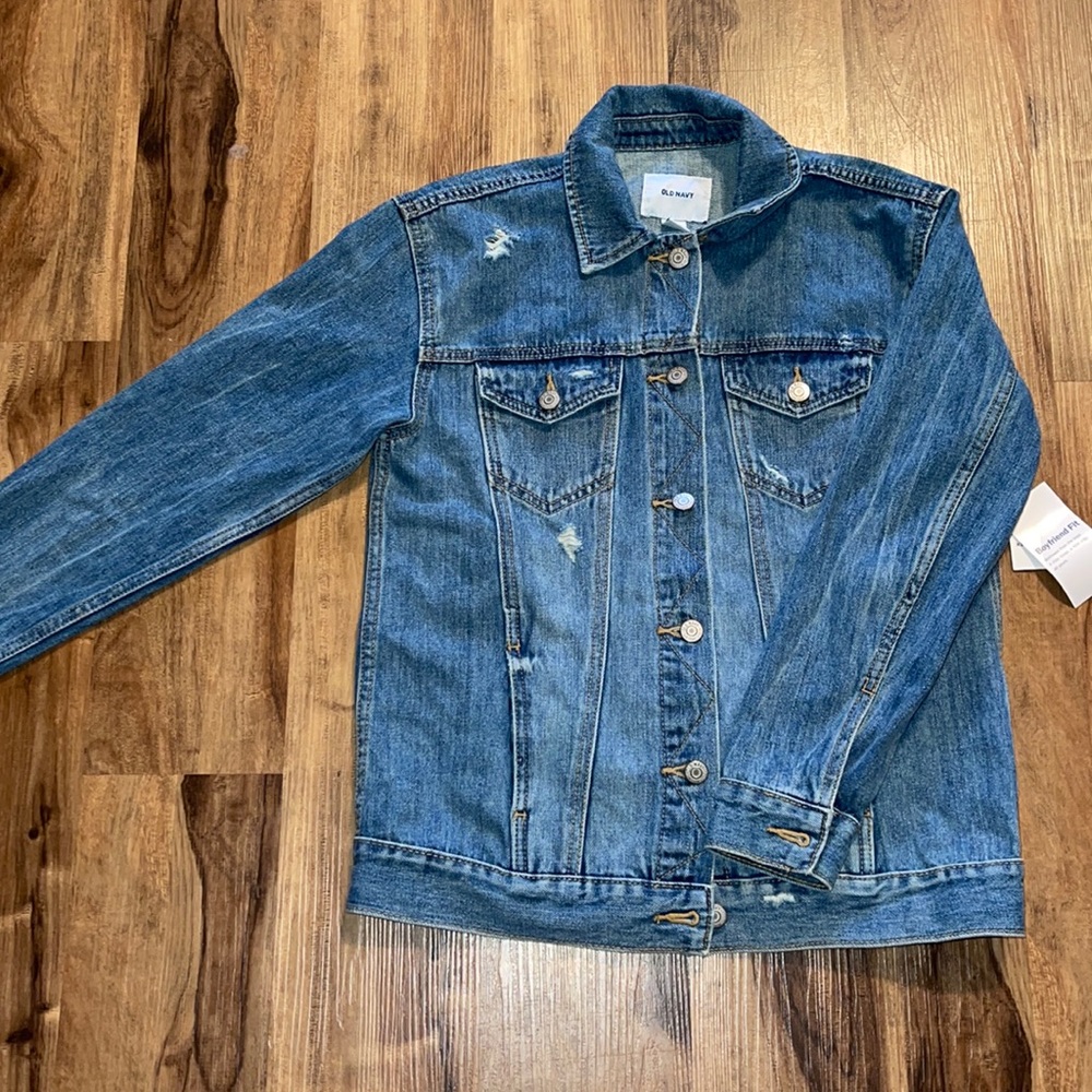 NWT Old Navy Boyfriend Fit Jean Denim Jacket with Distressed Holes for Women